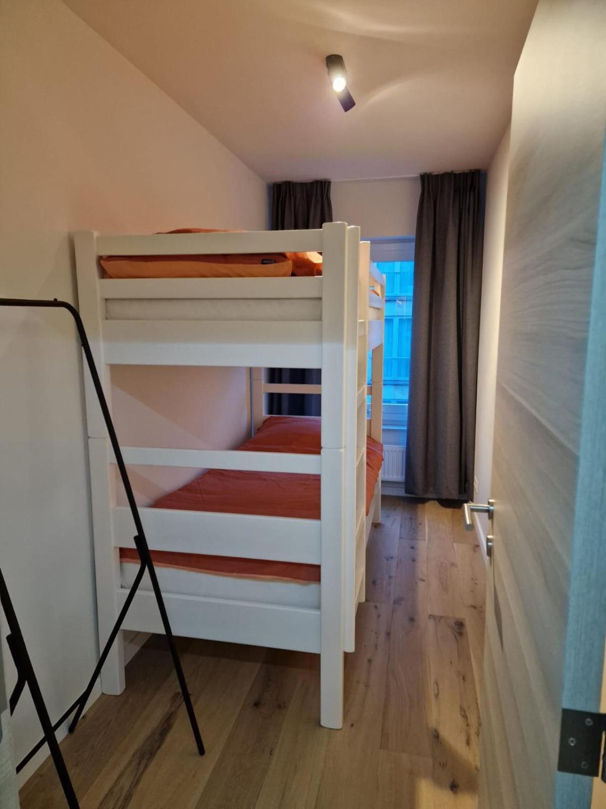 Luxury Renovated 3 Rooms Apartment Oostende Eksteriør billede