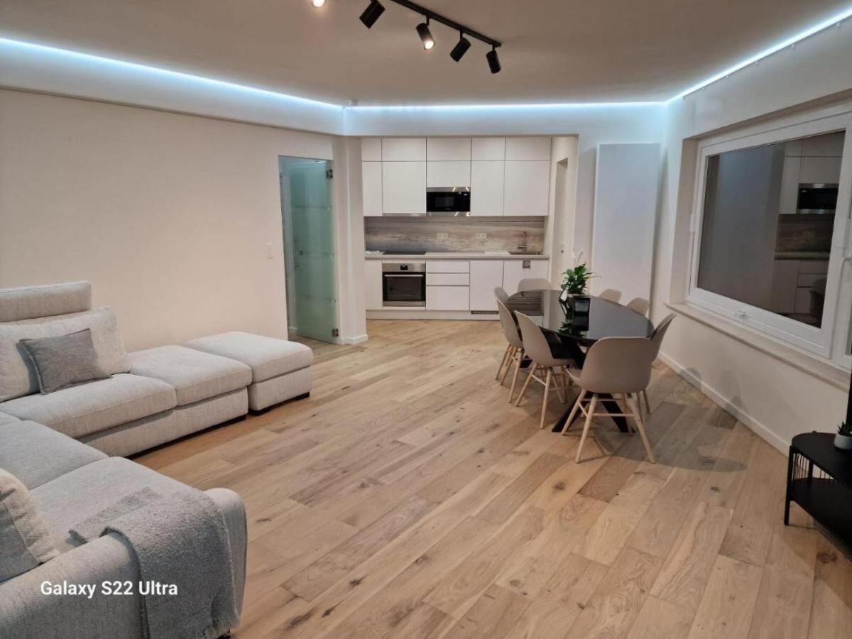 Luxury Renovated 3 Rooms Apartment Oostende Eksteriør billede
